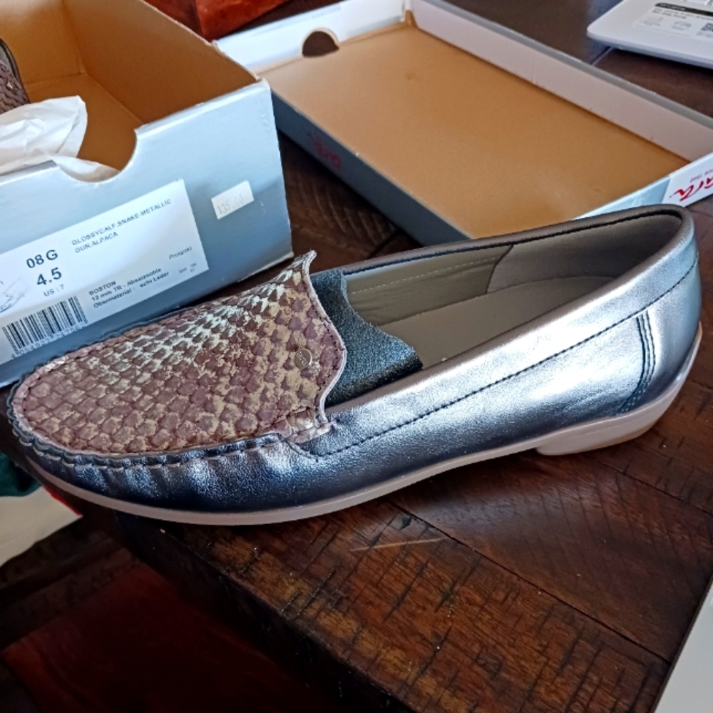 ARA BOSTON FLAT SHOES